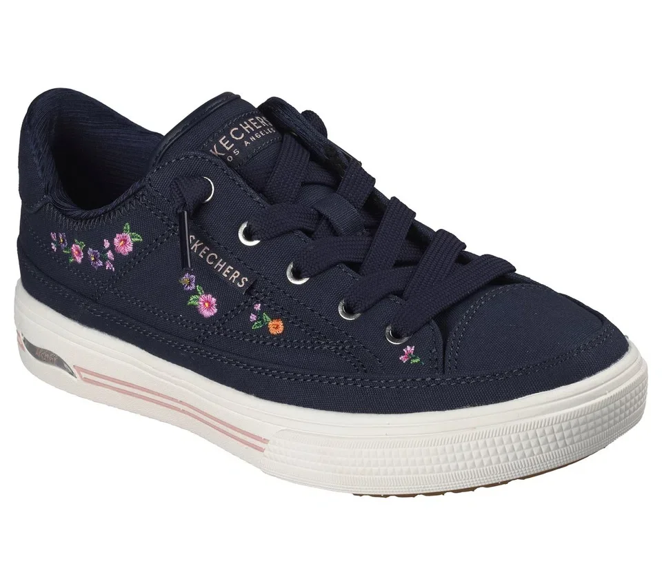 Arch Fit Arcade – Subtle Bouquet Arch Fit Arcade – Subtle Bouquet