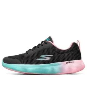 Go Run 400 V2 Low-Top “Black Blue Pink”