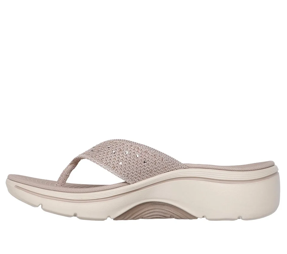 GO WALK Arch Fit 2.0 Sandal – Claire GO WALK Arch Fit 2.0 Sandal – Claire