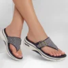 GO WALK Arch Fit 2.0 Sandal – Resort Day GO WALK Arch Fit 2.0 Sandal – Resort Day