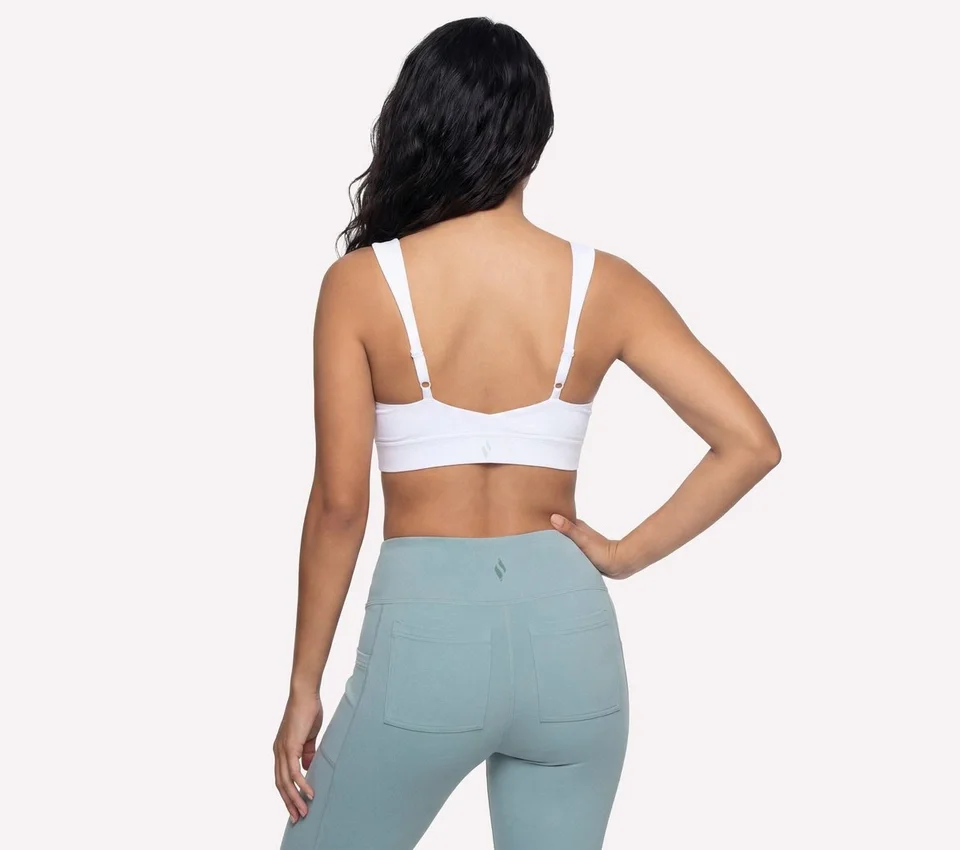 GO WALK Evolution Zip Front Bra GO WALK Evolution Zip Front Bra