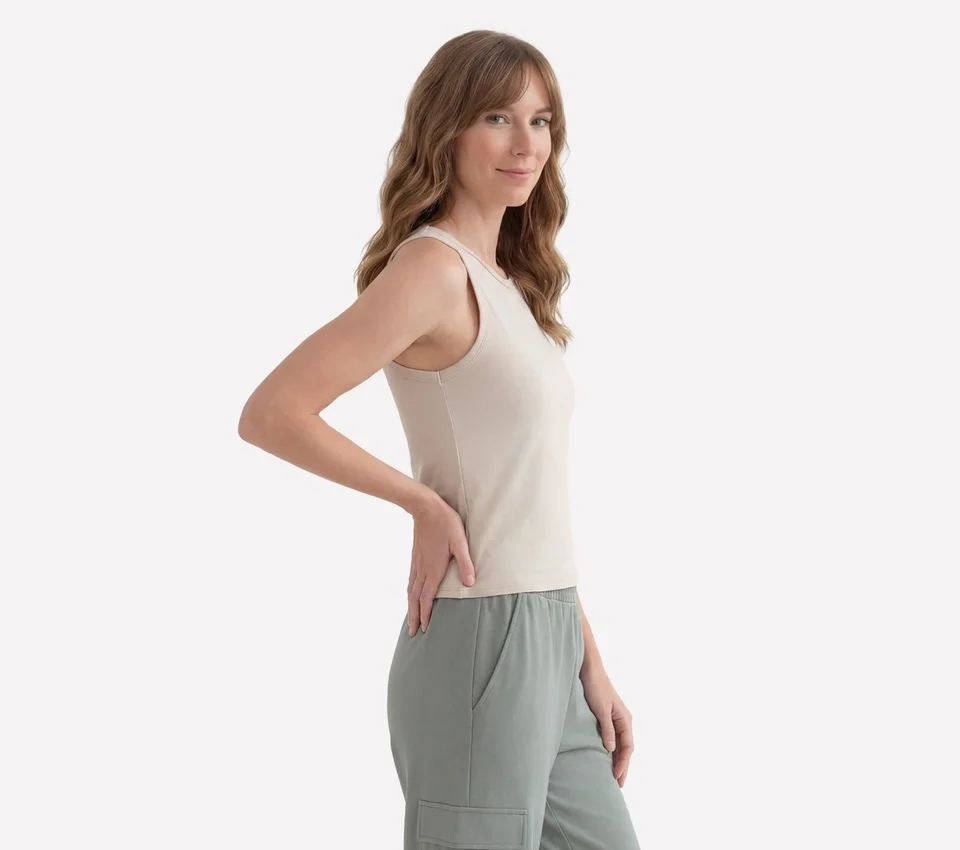 GO WALK Shelf Bra Tank GO WALK Shelf Bra Tank