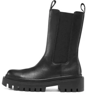 Low Notch Boots “Black” Low Notch Boots “Black”