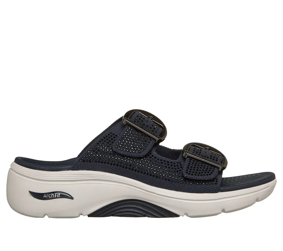 Martha Stewart: GO WALK Arch Fit 2.0 Sandal – Showstopper Martha Stewart: GO WALK Arch Fit 2.0 Sandal – Showstopper