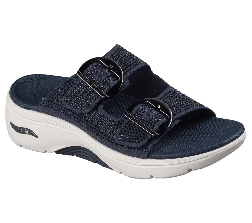 Martha Stewart: GO WALK Arch Fit 2.0 Sandal – Showstopper Martha Stewart: GO WALK Arch Fit 2.0 Sandal – Showstopper