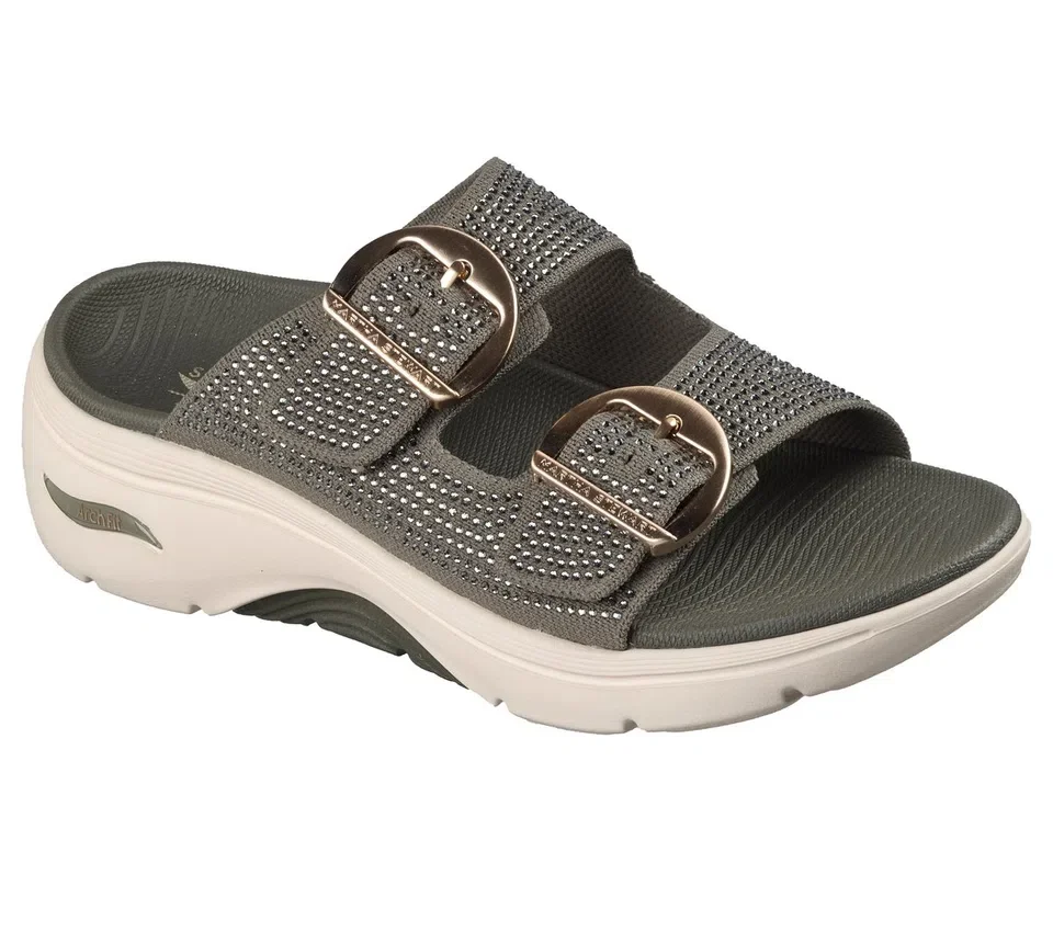 Martha Stewart: GO WALK Arch Fit 2.0 Sandal – Showstopper Martha Stewart: GO WALK Arch Fit 2.0 Sandal – Showstopper