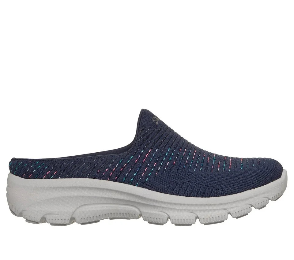 Relaxed Fit: Easy Going – Clear Days Relaxed Fit: Easy Going – Clear Days