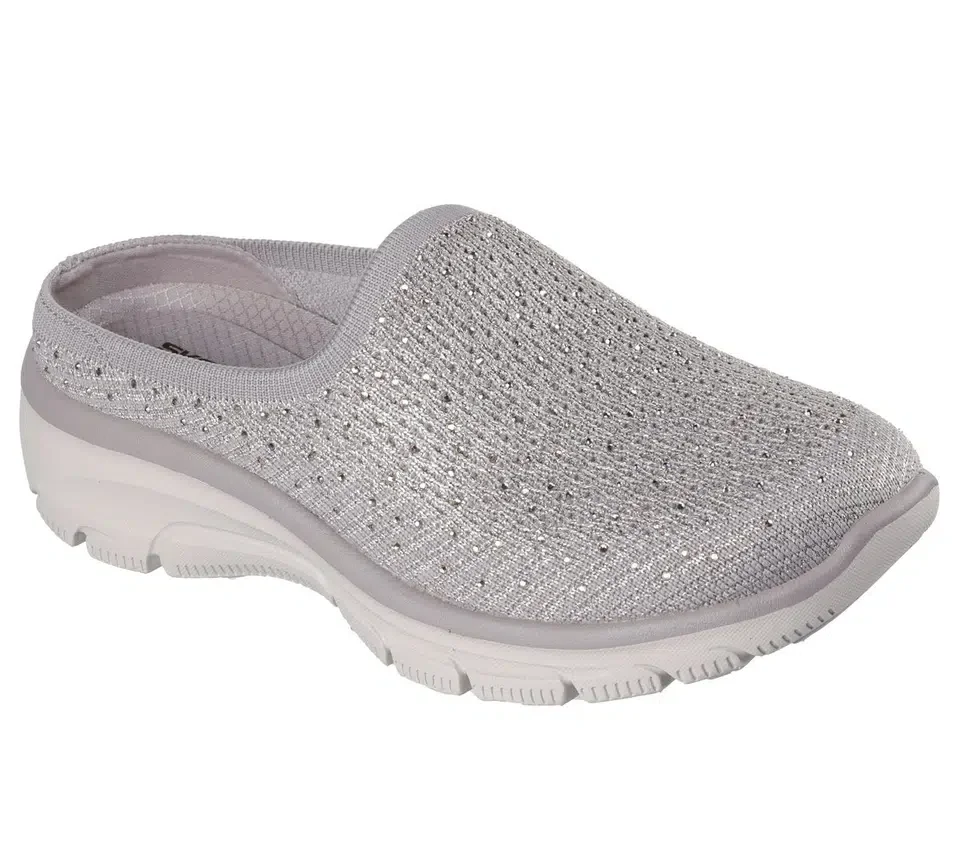 Relaxed Fit: Easy Going – Easy Breeze Relaxed Fit: Easy Going – Easy Breeze