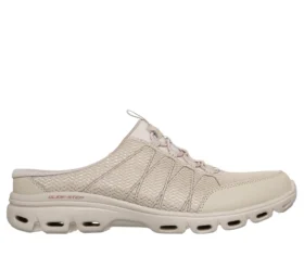 Relaxed Fit: Glide-Step Comfort