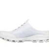 Relaxed Fit: Glide-Step Comfort