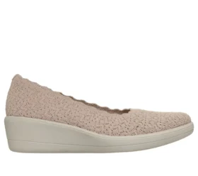 Relaxed Fit: Newport Wedge – Softly Stitched