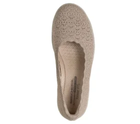 Relaxed Fit: Newport Wedge – Softly Stitched