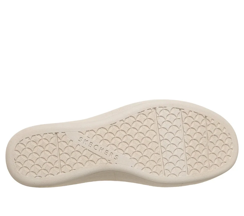 Relaxed Fit: Parallel Lite – Soaring Softly Relaxed Fit: Parallel Lite – Soaring Softly