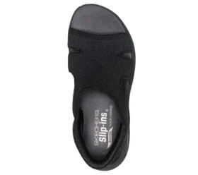 Skechers Slip-ins: Arch Fit 2.0 Sandal –&nbsp;Best Match