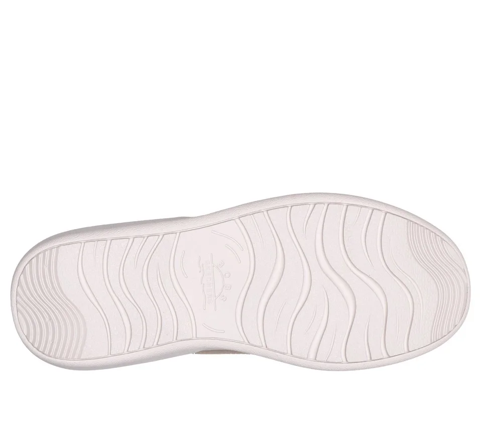 Skechers Slip-ins: BOBS Skip Cloud – Luna Light Skechers Slip-ins: BOBS Skip Cloud – Luna Light