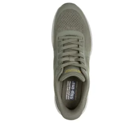 Skechers Slip-ins: BOBS Sport Arc Waves Remix – Feel Grounded