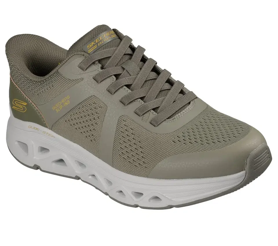 Skechers Slip-ins: BOBS Sport Arc Waves Remix – Feel Grounded Skechers Slip-ins: BOBS Sport Arc Waves Remix – Feel Grounded