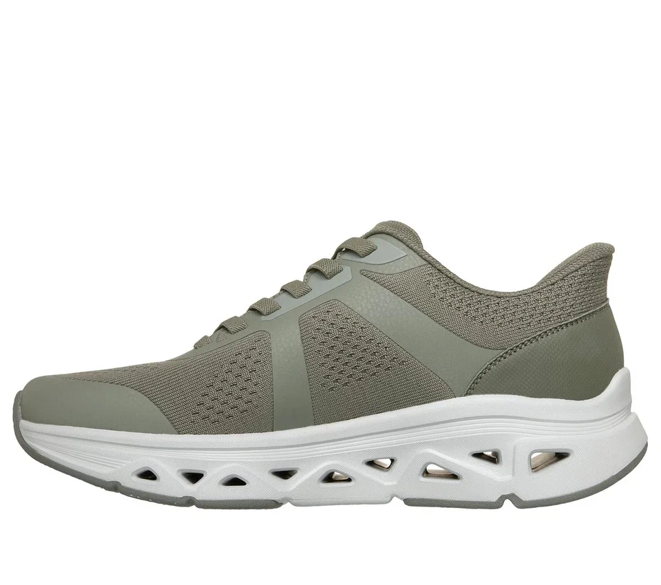 Skechers Slip-ins: BOBS Sport Arc Waves Remix – Feel Grounded Skechers Slip-ins: BOBS Sport Arc Waves Remix – Feel Grounded