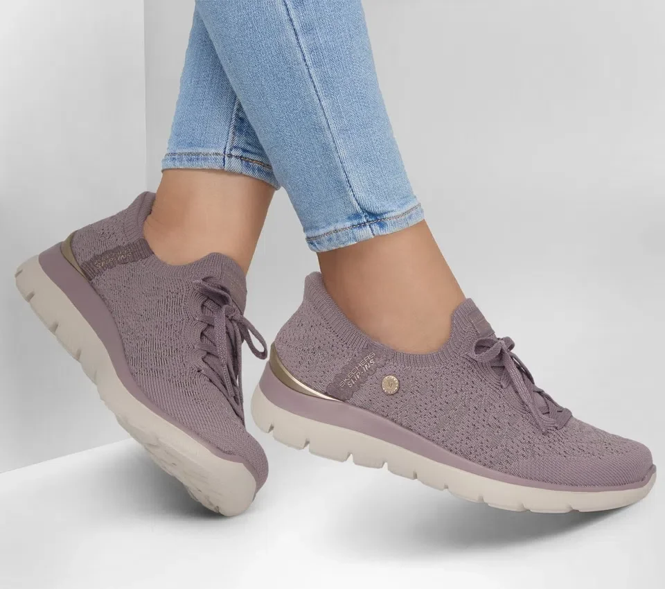 Skechers Slip-ins Martha Stewart: Summits – Floral Dreams Skechers Slip-ins Martha Stewart: Summits – Floral Dreams