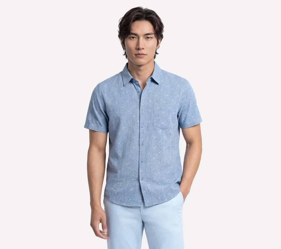 The GO WALK Air Printed Short Sleeve Shirt The GO WALK Air Printed Short Sleeve Shirt