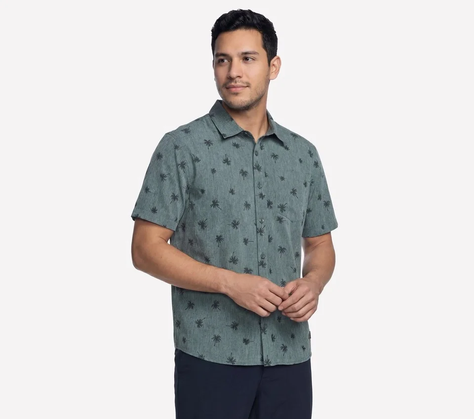 The GO WALK Air Printed Short Sleeve Shirt The GO WALK Air Printed Short Sleeve Shirt
