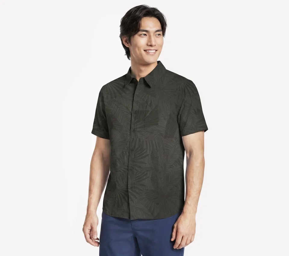 The GO WALK Air Printed Short Sleeve Shirt The GO WALK Air Printed Short Sleeve Shirt